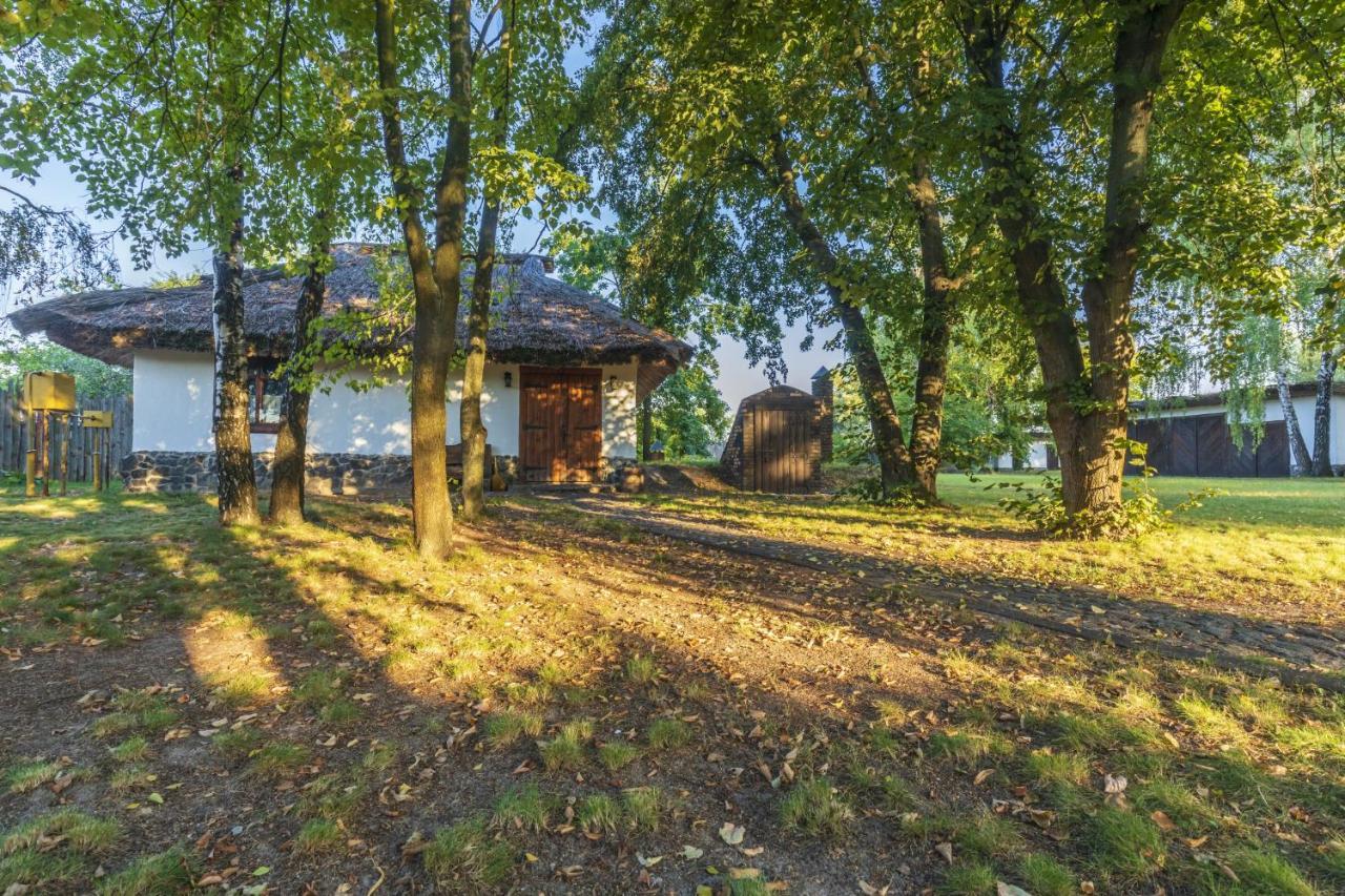 Гостинний Двір На Хуторі Хрещатик Exterior foto